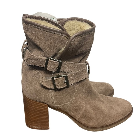 Kurt Geiger Tan Suede Double Buckle Heeled Boot With Shearling Lining, 9.5 - Picture 1 of 10